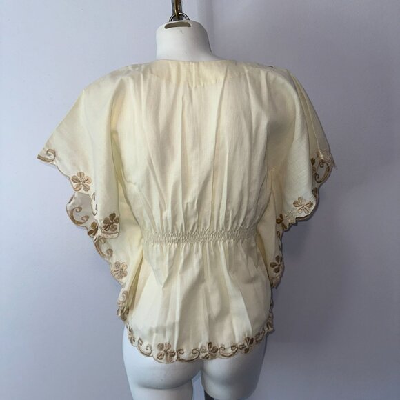 Vtg 70s Cream Tan Embroidered Floral Butterfly Batwing Sleeve Hippie Boho Top - Picture 2 of 4
